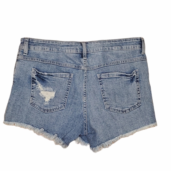 JUST USA DISTRESSED FRAYED DENIM JEAN SHORTS - Picture 7 of 8